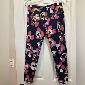 Sweaty Betty Power 7/8 length Floral Print Navy Leggings worn once size Large